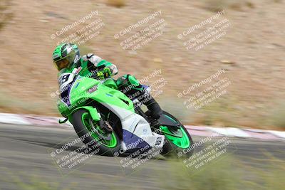 media/Jun-04-2022-WERA (Sat) [[b852bbbd55]]/Race 8 Superbike Expert Novice V7 HW/